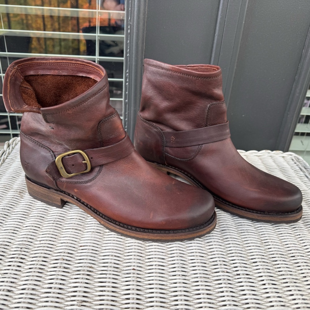 Frye Women's Dark Brown Leather Engineer Boots, size 9, never worn